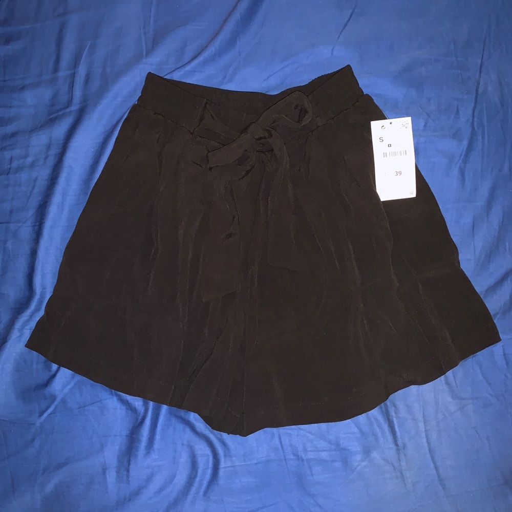 Flowy Black Shorts